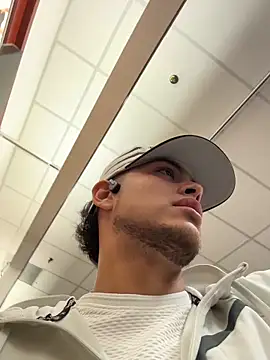 StrokingDaddy4 live sex cam