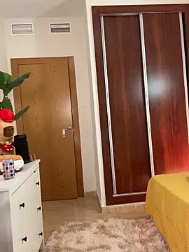 Adriennesexxx live sex cam