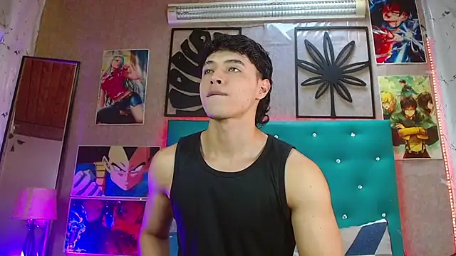 LiamAndrewzz live sex cam