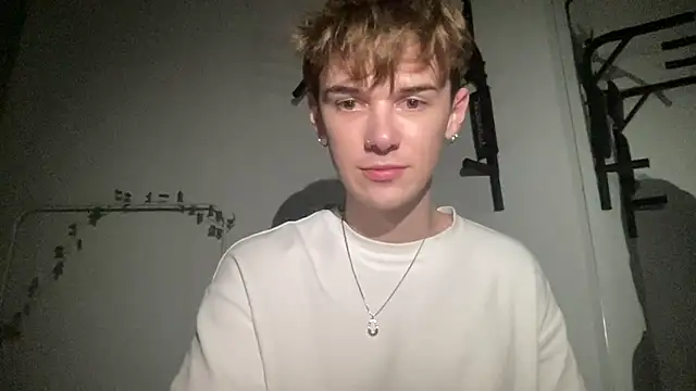 Milk_Guy live sex cam