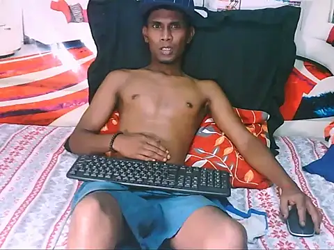 IndianThuggin live sex cam