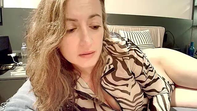 Peachy_ live sex cam