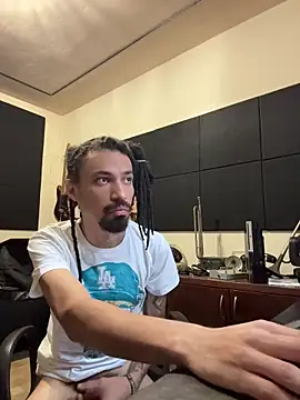 FavelaDaddyCum live sex cam