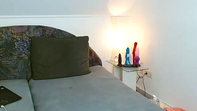 kinkyDanielle live sex cam