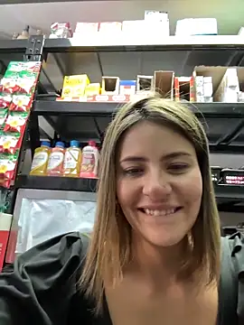 Andrea_19blonde live sex cam