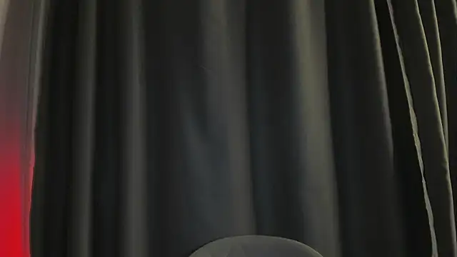 Huntall77 live sex cam