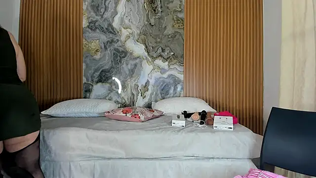 Danna_topless live sex cam