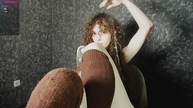 Dizer_clopy live sex cam