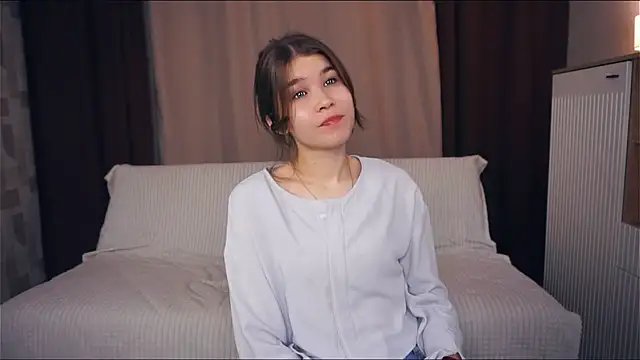 ZulaRattan's cam snapshot