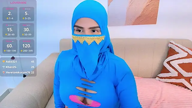 Mayraa_arabelle's cam snapshot