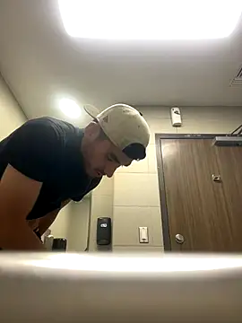 kevinsito1 live sex cam