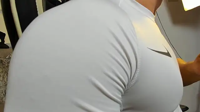 julian_wallace live sex cam