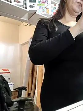 Mia_Novikov live sex cam