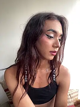 Nikol_Rang__ live sex cam