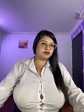 MiiaaJoness's cam snapshot