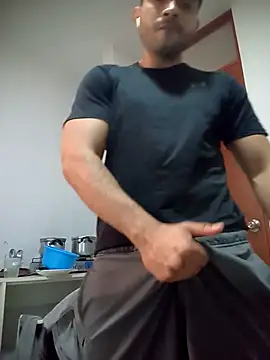 luisfer_98 live sex cam