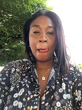 HanaThompson live sex cam