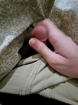 kucukyunis live sex cam