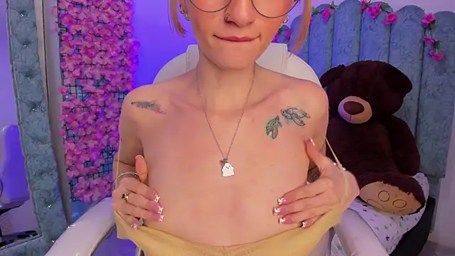 Ash_20_'s cam snapshot