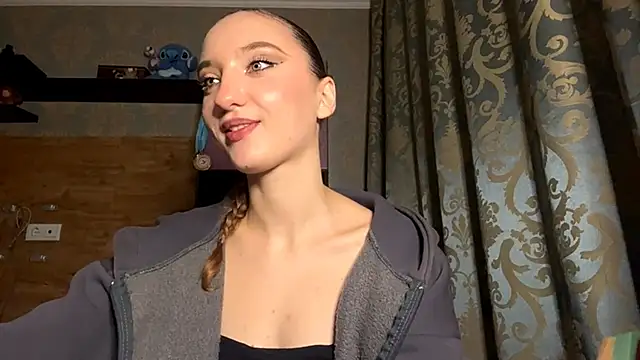 BrocadedEmulsion's cam snapshot