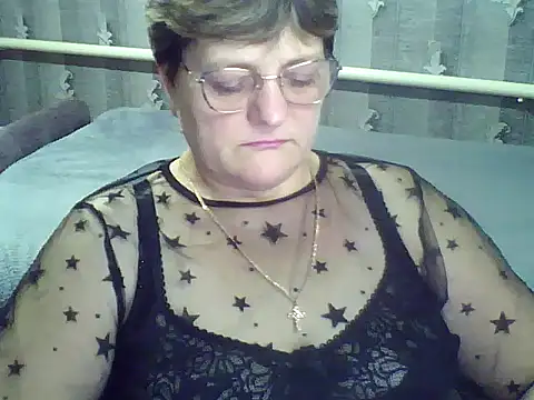 ElzaJewel's cam snapshot