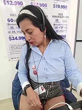 PAULA20-'s cam snapshot