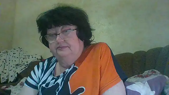 MilaSky5303's cam snapshot