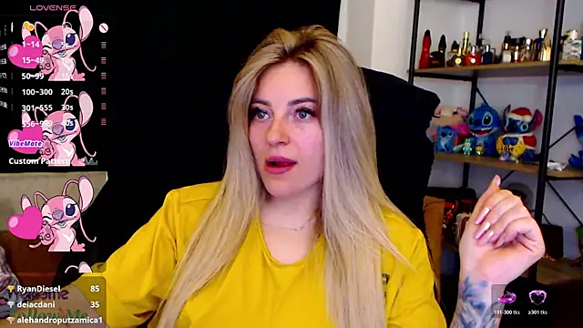 Rania_Stitch's cam snapshot