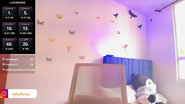 spicyferny live sex cam