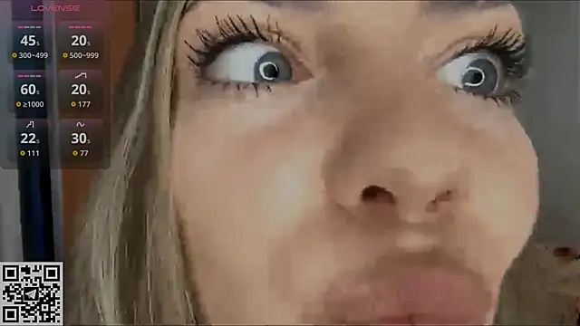 IlanaLafferty's cam snapshot