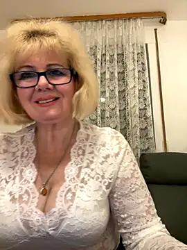 BoloshkaBlonda live sex cam