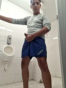 Martinhub-69 live sex cam