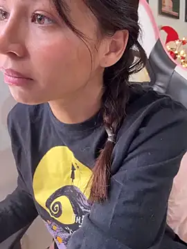 Adriennesexxx live sex cam