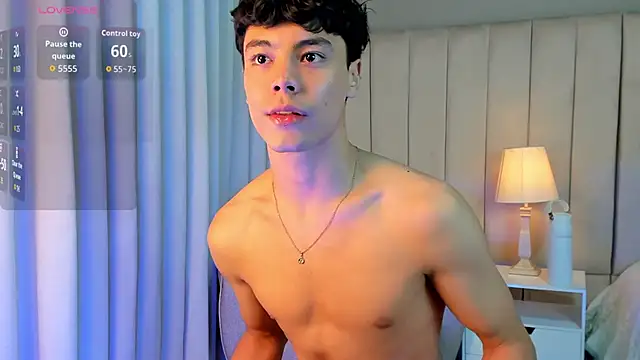 Dammon_Stallion live sex cam