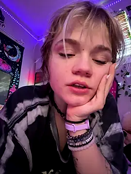 Cutiepiespanks live sex cam