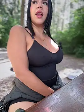 Nalgonasex_ live sex cam