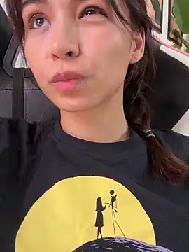 Adriennesexxx live sex cam