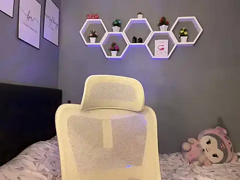 lelasohna live sex cam