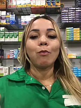 Imoly69 live sex cam