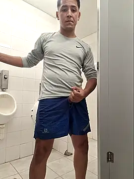 Martinhub-69 live sex cam