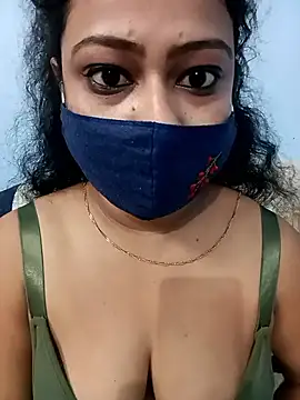 Deliciouskimi live sex cam