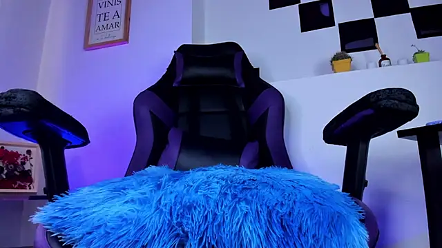 _Noa_Smith_ live sex cam