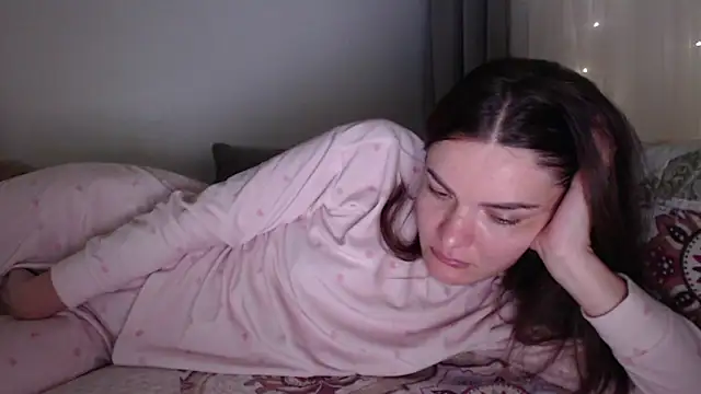 _JustmeHere_ live sex cam