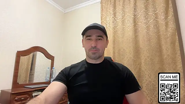 Hard_to_Obey live sex cam