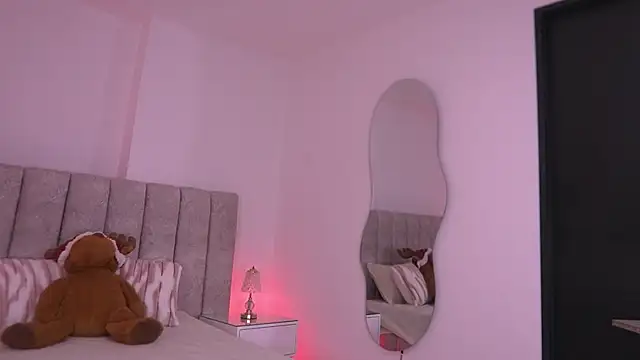 sam_lewins live sex cam