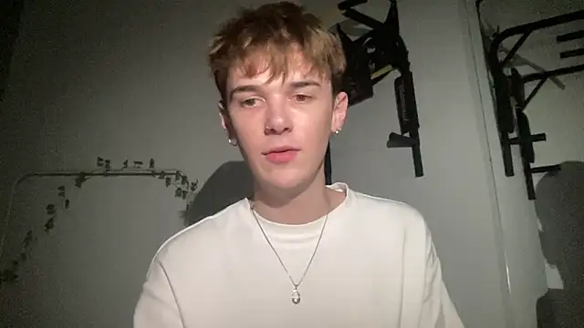 Milk_Guy live sex cam