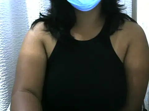 Artinah22 live sex cam