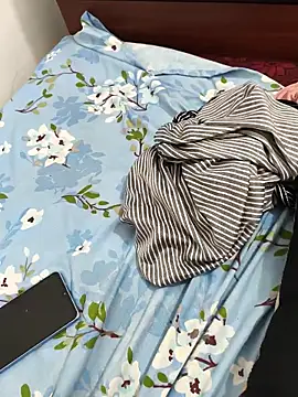 paro22_sex's cam snapshot