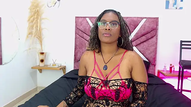 AsharKisses's cam snapshot