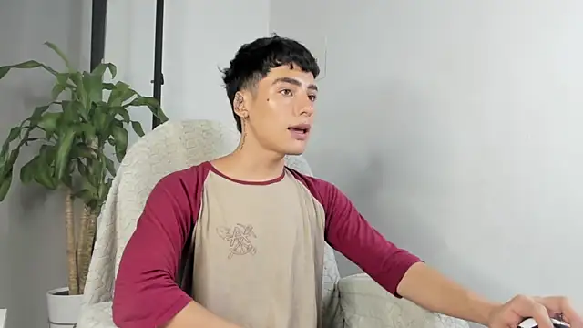 sebas_rose live sex cam